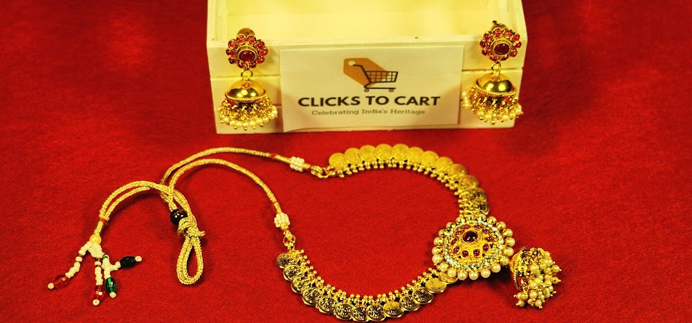 Necklaces Set Antique Coin Style High Gold Polish  Pendant and Jimikki